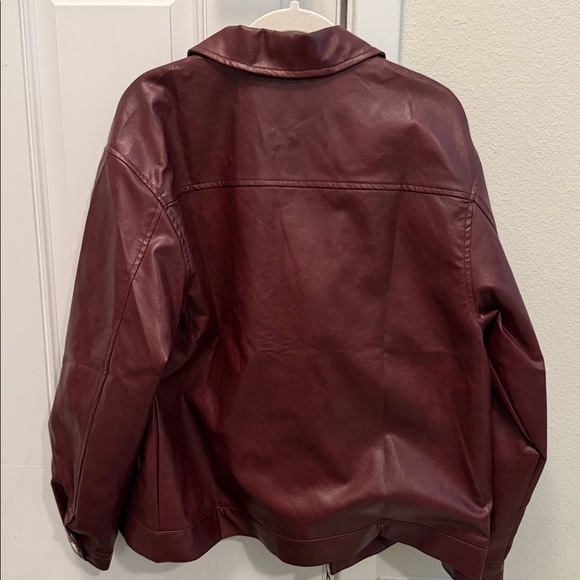 These Three Boutique Marleigh Faux Leather Jacket Cherry Small SOLD OUT - Picture 10 of 13